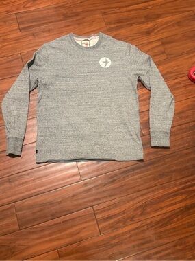 Relwen Men's Heather Gray Crewneck Sweatshirt with Chest Emblem